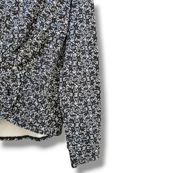 Core 10 women's front twist black and white activewear hoodie sweater  - small - Picture 3 of 8
